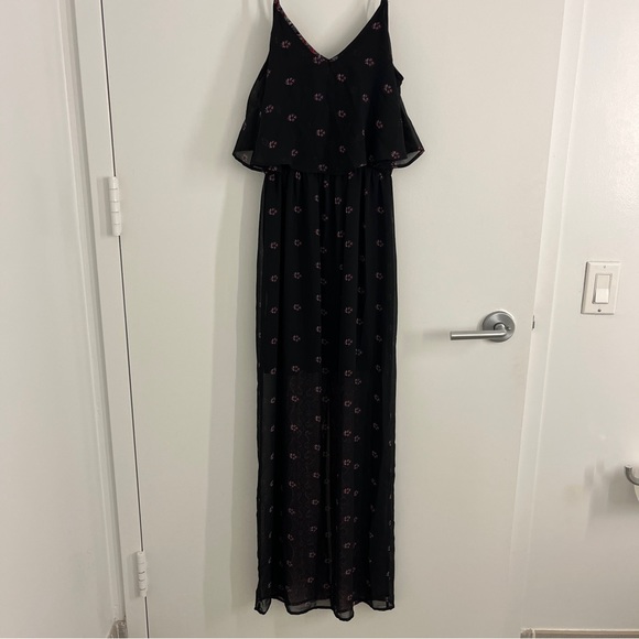 Express Maxi Dress - Picture 5 of 9